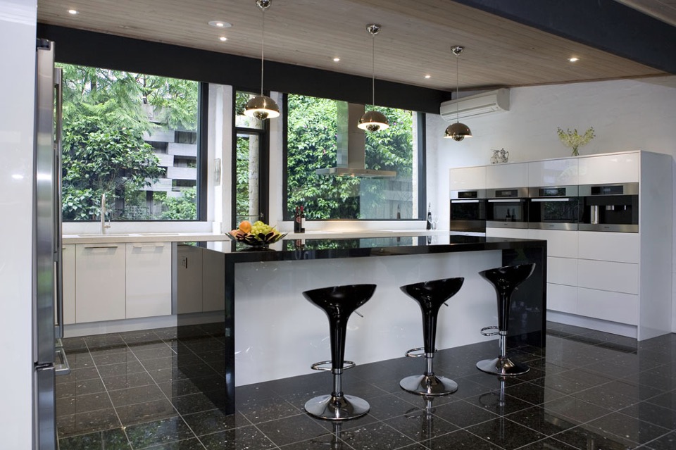 Good Kitchen Design - How to make the most of your space.