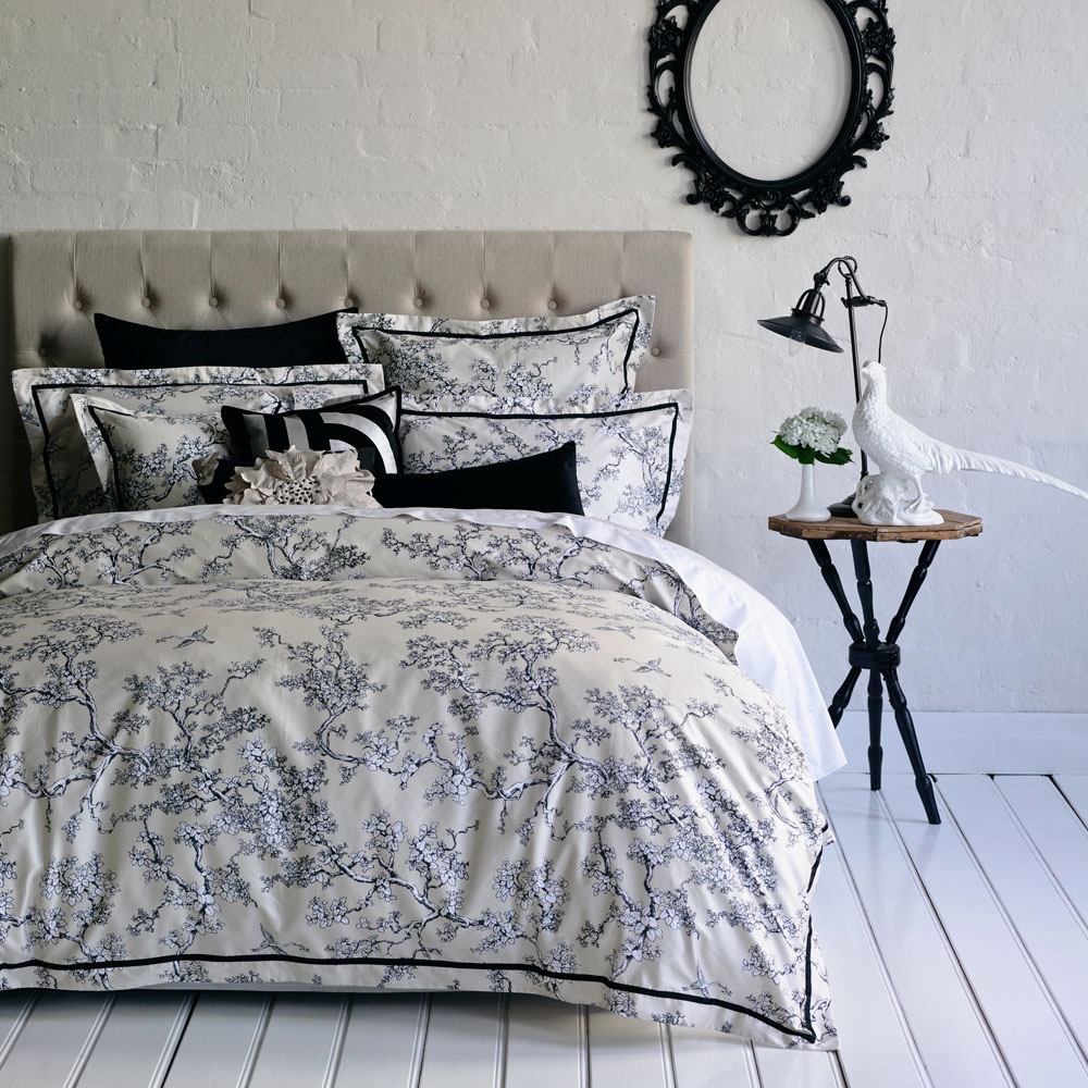 Florence Broadhurst The Cranes bedlinen in Linen from Adairs, for a nod to the classics. #Great #Gatsby 1920s inspired design on the RSD Blog.