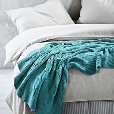 Aura by Tracie Ellis, Cable #knit #throw in Ocean. More products from Melbourne Life Instyle 2013 on the RSD Blog.